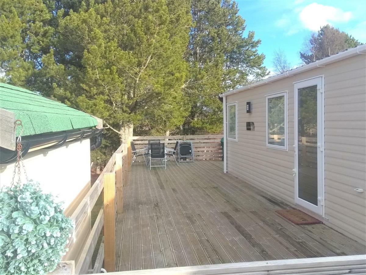Honeydukes Holiday Lodge, Boat Of Garten, Aviemore Экстерьер фото